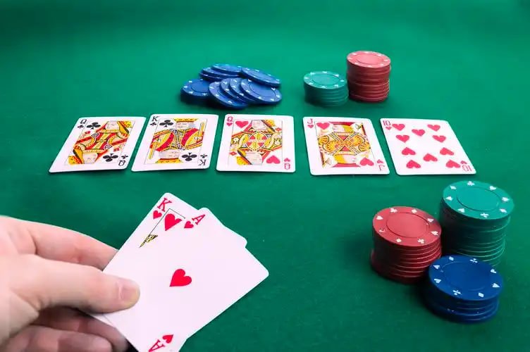 Pengalaman bermain slot online, taruhan olahraga, dan live casino dengan anginslot di Indonesia secara mobile dan mudah